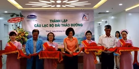 Ra mắt CLB bệnh nhân đái tháo đường.