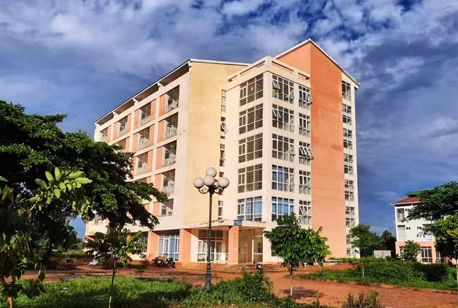 Ký túc xá Trường Đại học Luật Hà Nội, Phân hiệu Đắk Lắk được trưng dụng làm khu cách ly tập trung
