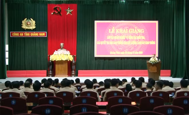 Toàn cảnh lớp tập huấn.