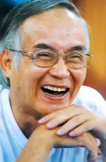 Nhà báo Lê Thấu.