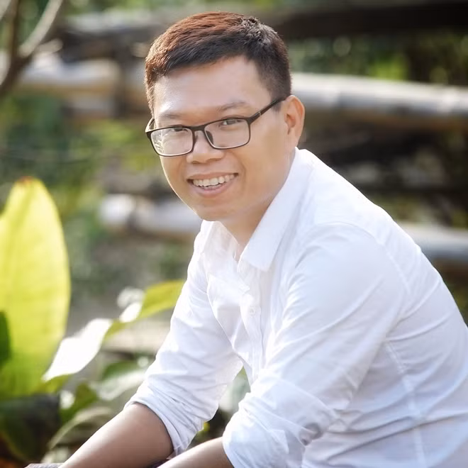 Bác sĩ Ngô Đức Hùng.