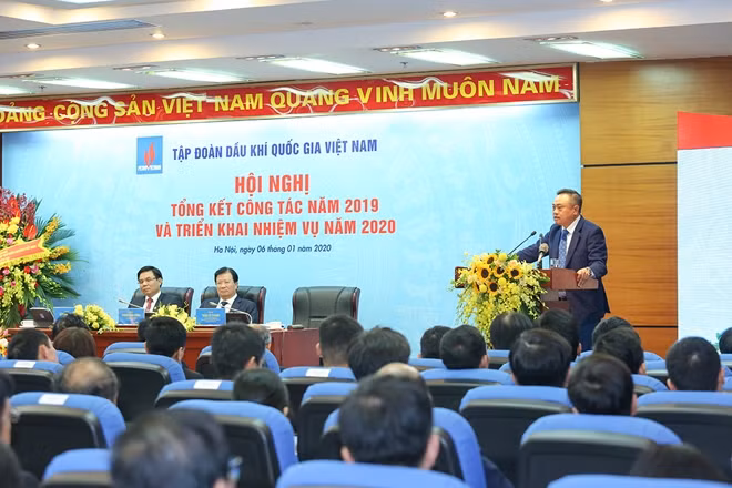 Chủ tịch HĐTV PVN Trần Sỹ Thanh phát biểu tại buổi lễ.