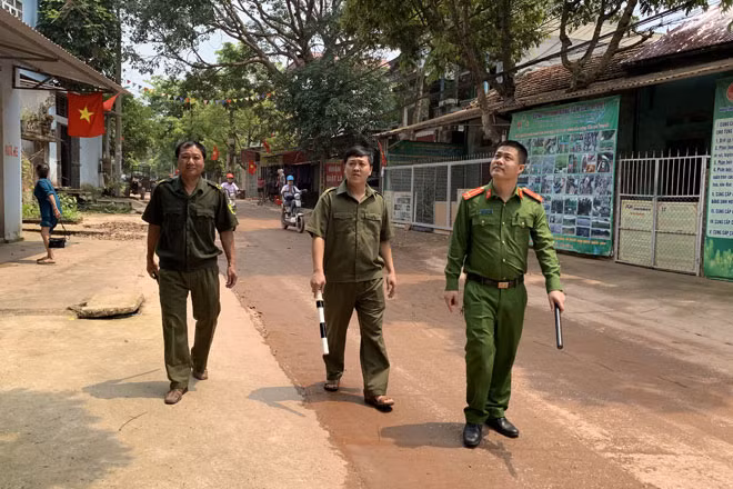 Công an Bắc Giang phối hợp tuần tra giữ gìn an ninh trật tự.
