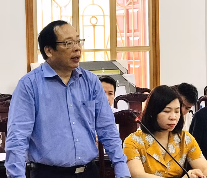 PGS Lưu Văn An, Quyền Giám đốc Học viện Báo chí và Tuyên truyền trong chuyến công tác tại Yên Bái ngày 10/4.