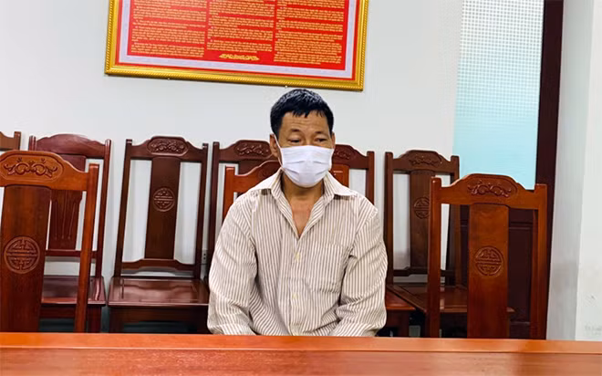 Đối tượng Ngân Văn Ngâm.