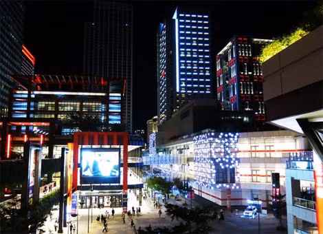 Một khu mua sắm thuộc quận Xinyi.