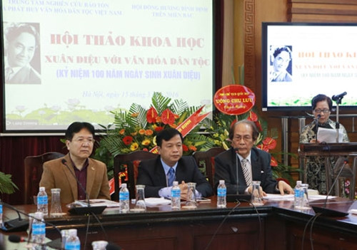 Quang cảnh buổi hội thảo.