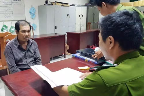Đối tượng Dũng đầu bò.