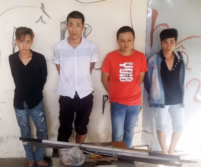 Nhóm đối tượng bị bắt giữ.