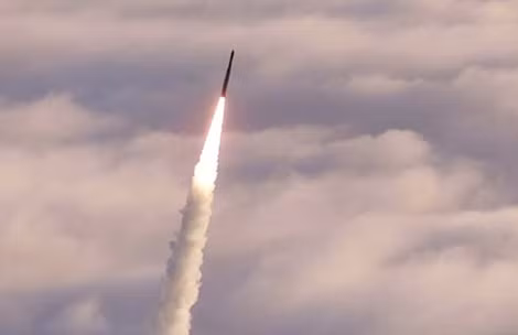 Hình ảnh vụ phóng Minuteman III lần thứ 2 của Mỹ chỉ sau 1 tuần