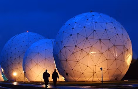 Mạng lưới do thám toàn cầu ECHELON của NSA.