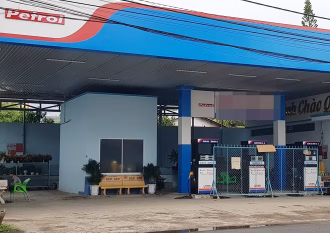 Một số cửa hàng kinh doanh xăng, dầu của "đại gia" Trịnh Sướng tạm thời đóng cửa.