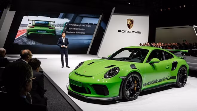 911 GT3 RS trong ngày ra mắt thế giới tại triển lãm Geneva 2018