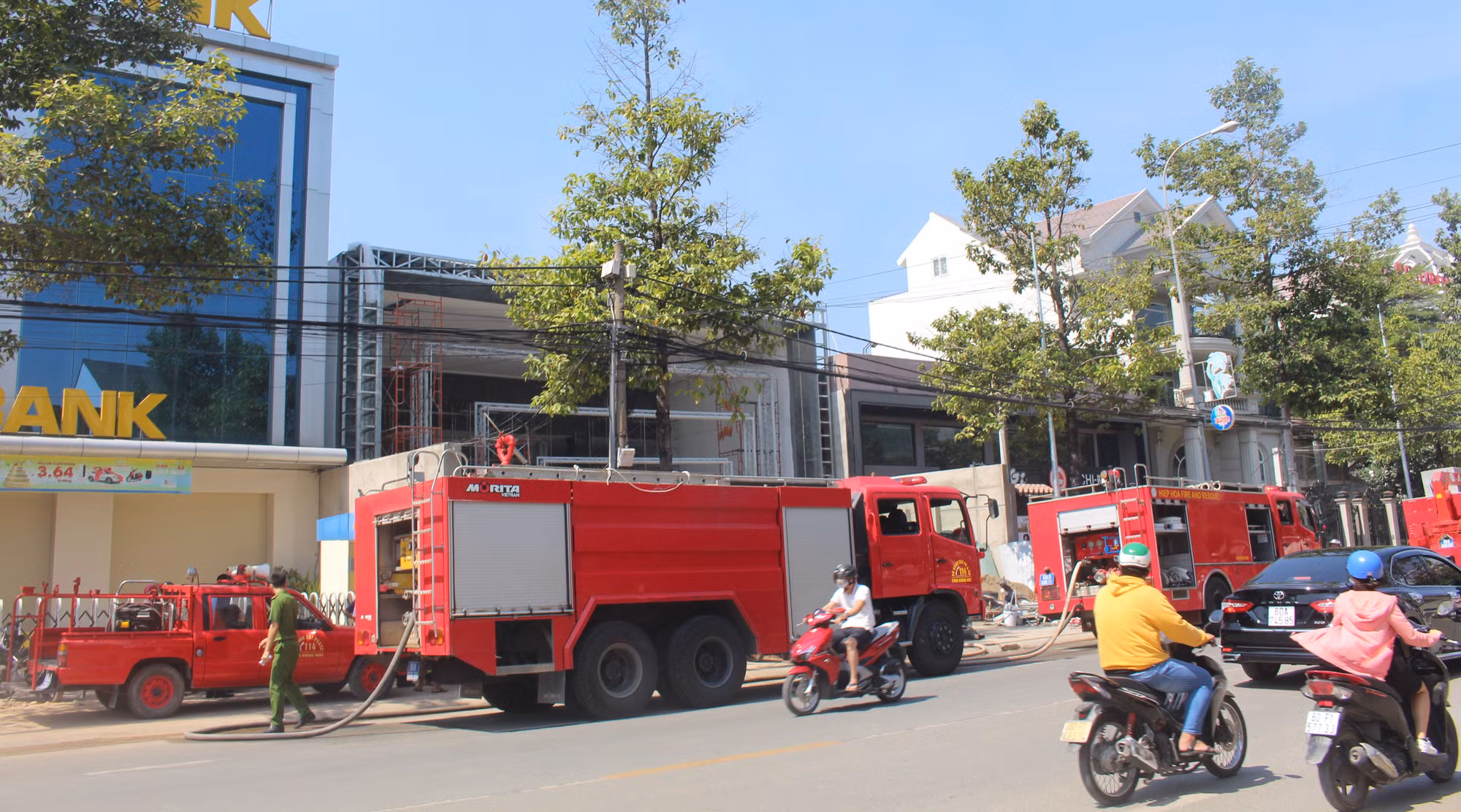 Quán bar Canalis bị cháy do hàn cắt kim loại ảnh 3