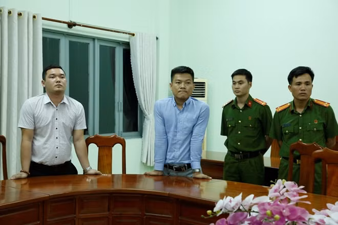 Hai đối tượng bị bắt giữ