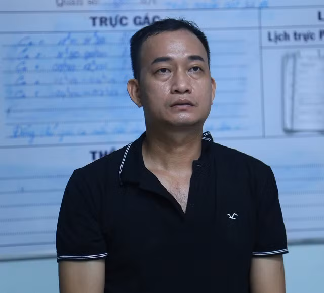 Đối tượng tại cơ quan Công an