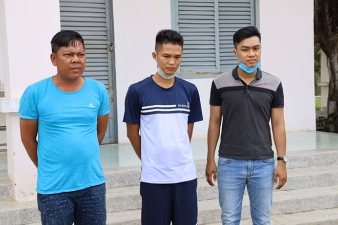Các đối tượng bị bắt giữ