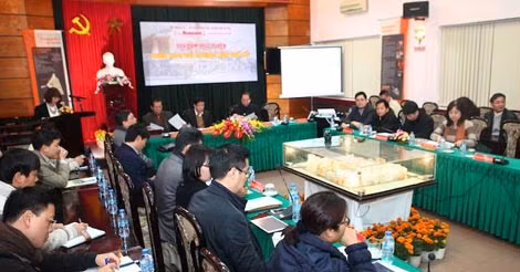 Quang cảnh buổi tọa đàm.