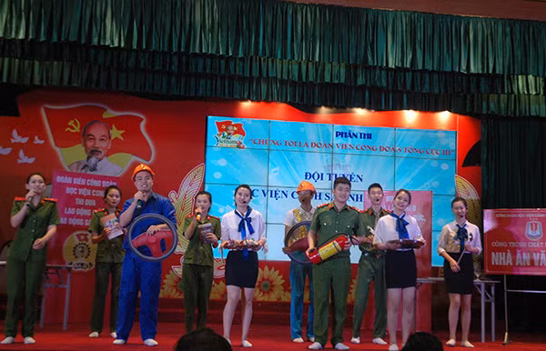 Một số tiết mục tham dự Hội thi của các Công đoàn cơ sở trực thuộc Công đoàn Tổng cục Chính trị CAND