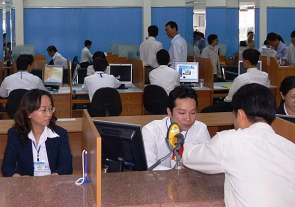 Thái độ của công chức thuế bị DN than phiền nhiều nhất trong những “phiền nhiễu” mà họ gặp phải. Ảnh: minh họa.