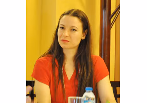 Nữ đạo diễn Anne Zohra.