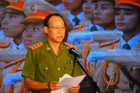 Thứ trưởng Lê Quý Vương phát biểu tại Lễ gặp mặt, biểu dương nữ Cảnh sát nhân dân tiêu biểu toàn quốc.