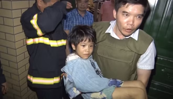 Công an Bắc Ninh giải cứu an toàn cháu bé