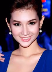 Hot girl Quỳnh Chi.