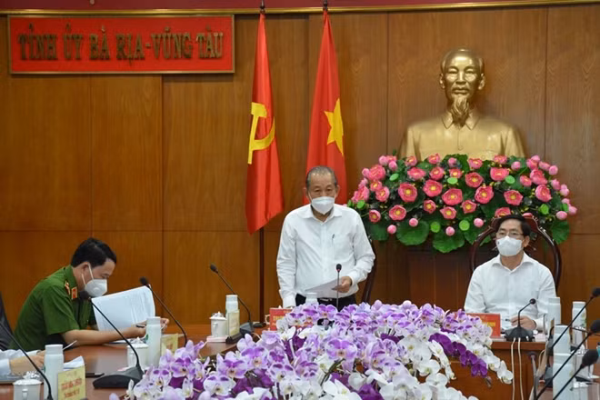 Phó Thủ tướng Thường trực Trương Hòa Bình phát biểu tại buổi làm việc với lãnh đạo tỉnh Bà Rịa – Vũng Tàu.