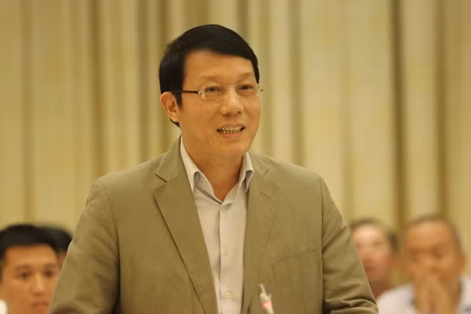 Thiếu tướng Lương Tam Quang trả lời tại buổi họp báo