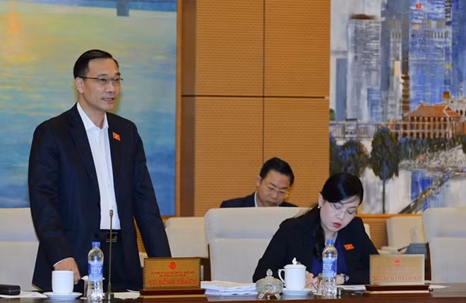 Chủ nhiệm Uỷ ban Kinh tế Vũ Hồng Thanh