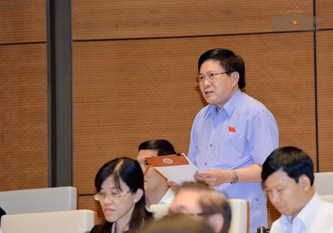 ĐBQH Cao Đình Thưởng