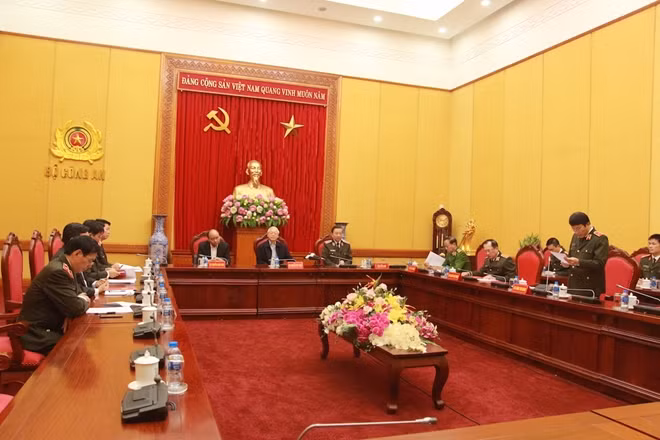 Toàn cảnh hội nghị.