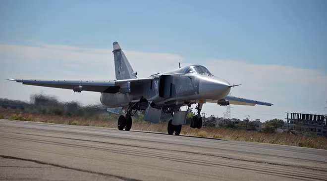 Máy bay chiến đấu Su-24 của Nga. Ảnh: Sputnik