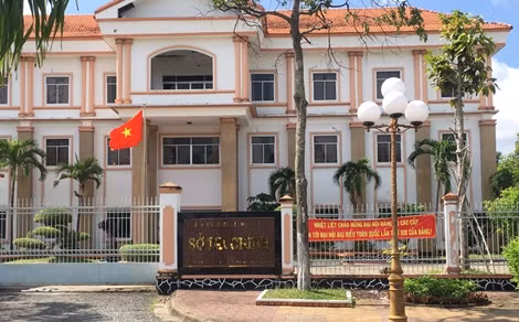 Làm rõ nguyên nhân giám đốc ngân hàng tử vong tại phòng làm việc ảnh 3