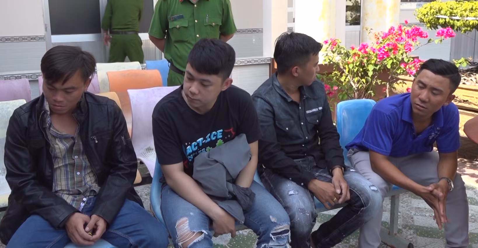 Kịp thời ngăn chặn nhóm đối tượng mang hung khí đi đòi nợ