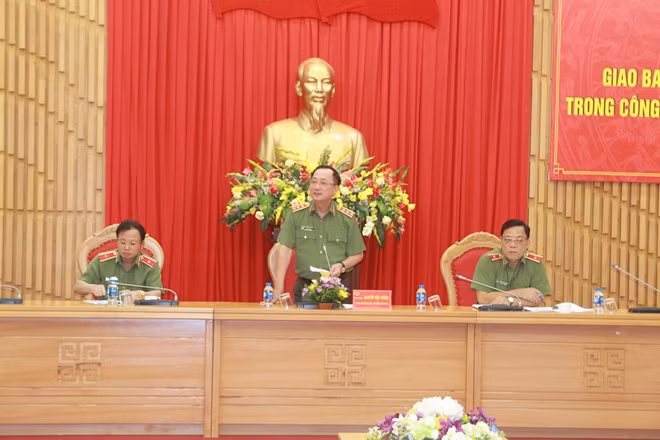 Thứ trưởng Nguyễn Văn Thành phát biểu chỉ đạo hội nghị