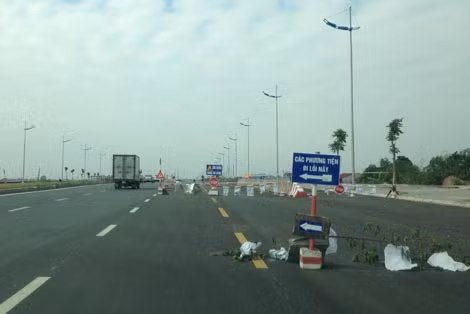Đoạn đường đang sửa chữa đã xảy ra nhiều vụ tai nạn.