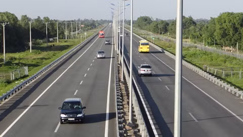 Cao tốc Đồng Đăng sẽ có 4 làn xe (Ảnh minh hoạ)