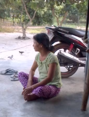 Bà Hiệp kể lại câu chuyện đau lòng của con gái mình.