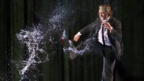 Dấu ấn về sự hài hước của Shakespeare trong tác phẩm chuyển thể năm 2010.