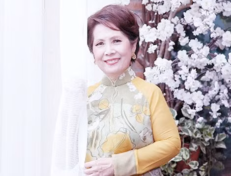 "Nhạn trắng Gò Công" - Phương Dung tái ngộ công chúng với 2 ca khúc: "Hạnh phúc đầu xuân" và "Tâm sự ngày xuân".