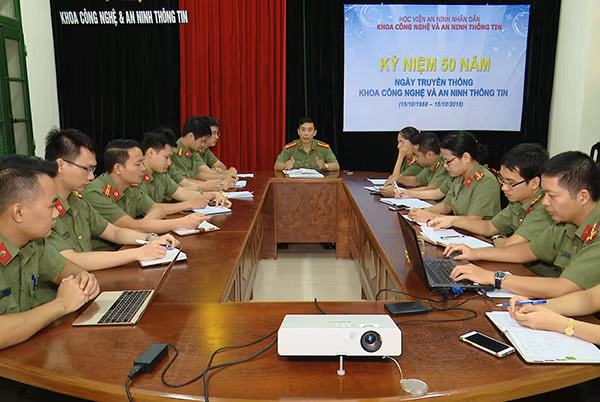 Khoa Công nghệ thông tin, Học viện An ninh có bề dày 50 năm xây dựng, trưởng thành, đóng góp tích cực quá trình đào tạo nhân lực về CNTT trong CAND.