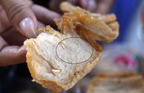 Thực phẩm chay bị phát hiện có giòi.