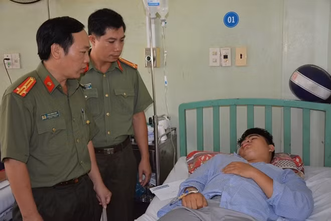 Thiếu úy Đàng Tấn Sang, Công an phường Đức Long, TP Phan Thiết.