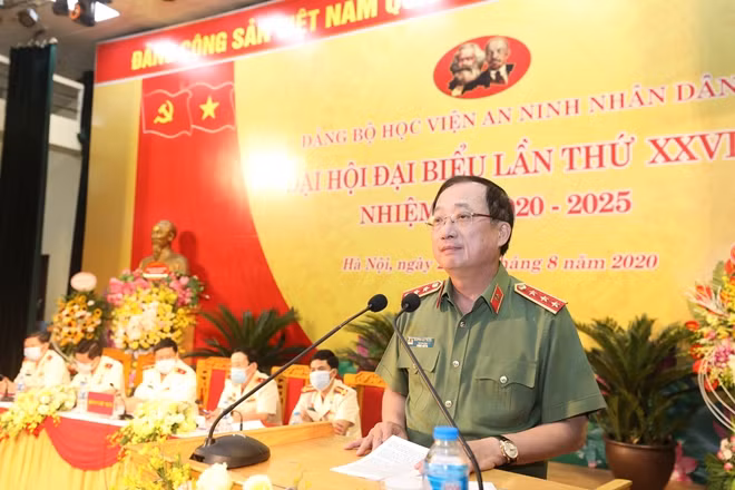 Thứ trưởng Nguyễn Văn Thành phát biểu chỉ đạo tại Đại hội