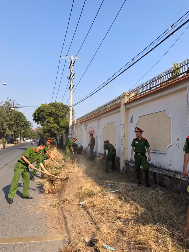 Trường Cao đẳng CSND II phối hợp cùng Quận Đoàn 9, TP Hồ Chí Minh tổ chức lễ phát động thực hiện chủ đề "Năm Thanh niên tình nguyện" và khởi động Tháng Thanh niên năm 2019.