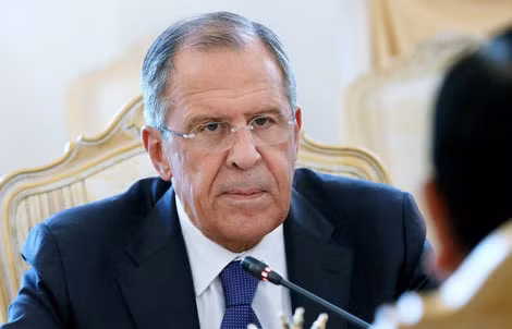 Ngoại trưởng Nga Sergei Lavrov trả lời phỏng vấn. (Ảnh: TASS).