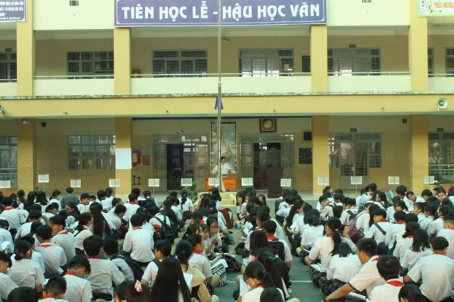 Nếu UBND TP HCM đồng ý thì học sinh sẽ tạm nghỉ học đến hết chủ nhật tuần sau
