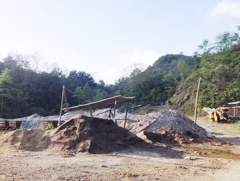Tài nguyên khoáng sản đang bị khai thác một cách lãng phí.
